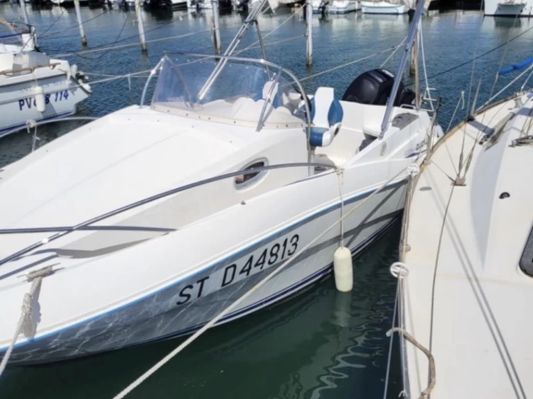 Quicksilver Quicksilver 635 WA charter bareboat or captained in  Port-Camargue