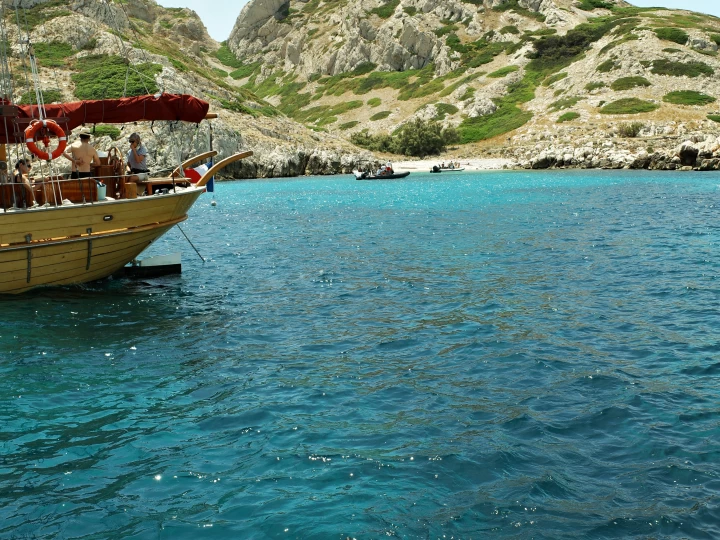 Tartane La Flâneuse charter bareboat or captained in  Marseille