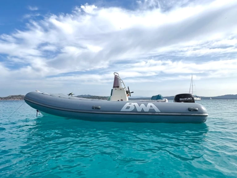 Yacht charter Porto Pollo cheap California 550