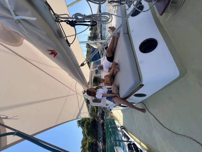 Rent a Uljanik Shipyard Besa Hvar