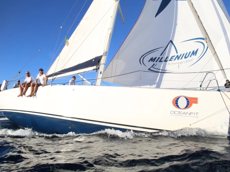 Sailboat for rent Castiglioncello at the best price