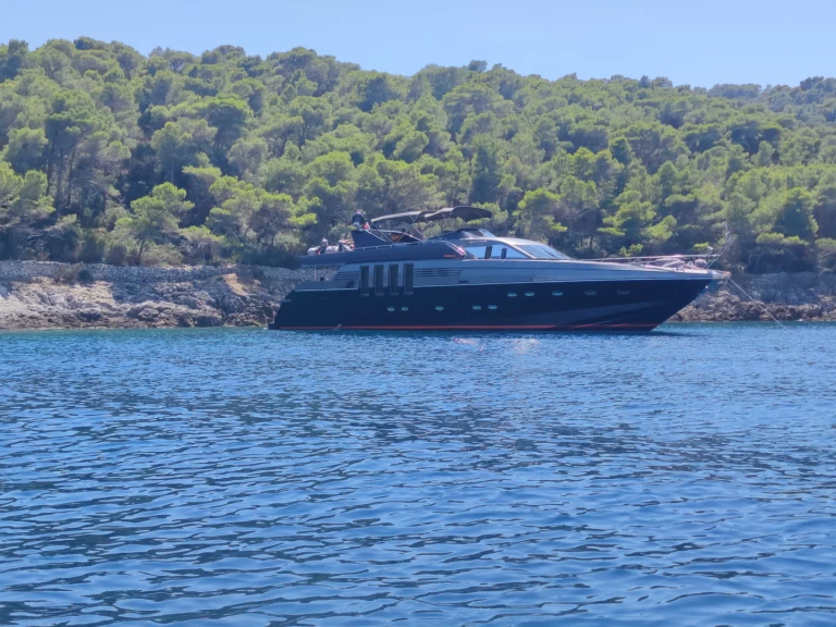 Yacht charter Split cheap 82