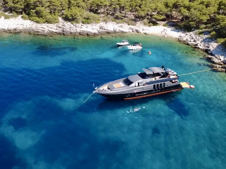 Yacht charter Split cheap 82