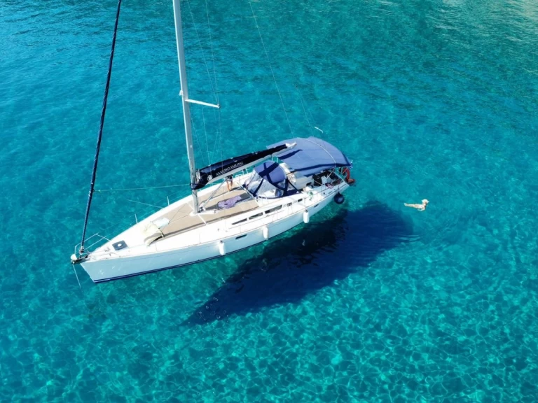 Sailboat rental with or without captain Jeanneau Naxos Port