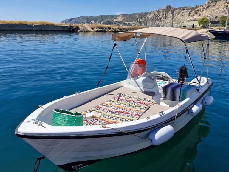 Rio Yachts 450 in Marseille on SamBoat