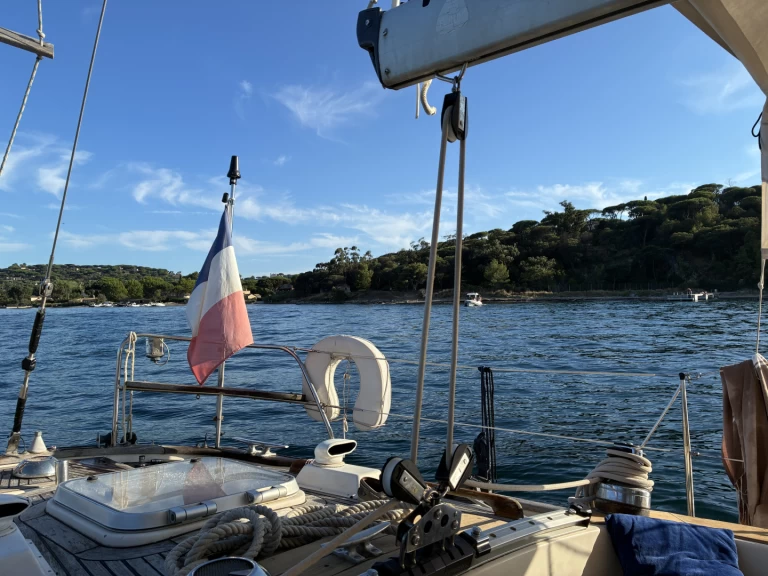 Sailboat rental with or without captain Halberg-Rassy Saint-Tropez