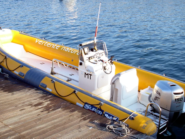 Motorboat rental with or without captain Bwa Sesimbra