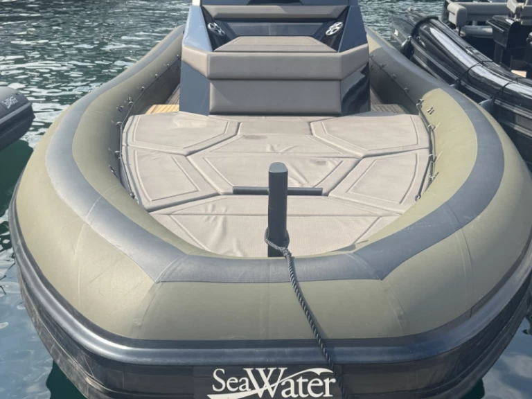 Yacht charter Bonifacio Ferry Port cheap Phantom 400