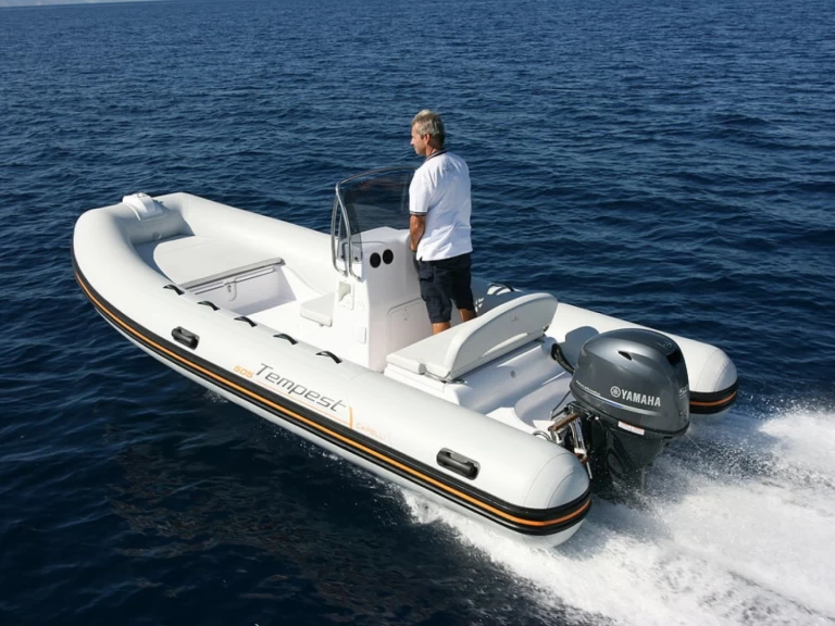 Bareboat Rental RIB Capelli with a boat licence