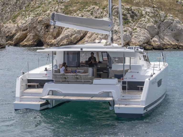 Catamaran rental in Marseille - Fountaine Pajot Astrea 42
