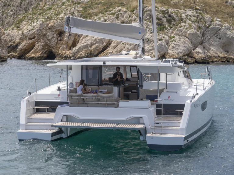 Catamaran rental in Marseille - Fountaine Pajot Astrea 42