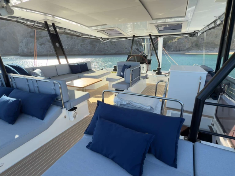 Luxury Yacht rental with or without captain Fountaine Pajot Bahamas