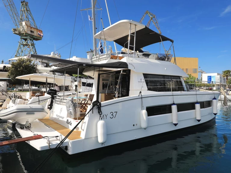Boat rental Fountaine Pajot Fountaine Pajot MY 37 in Trogir on Samboat