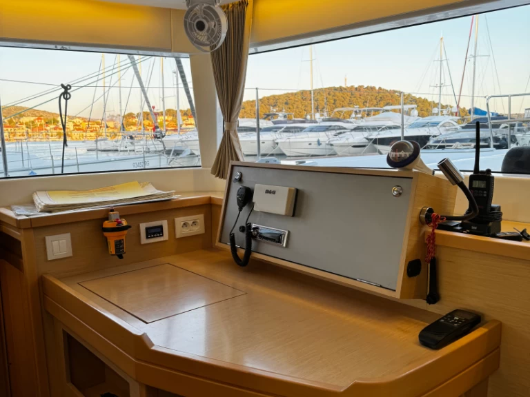 Lagoon Lagoon 450 F in Rogoznica on SamBoat