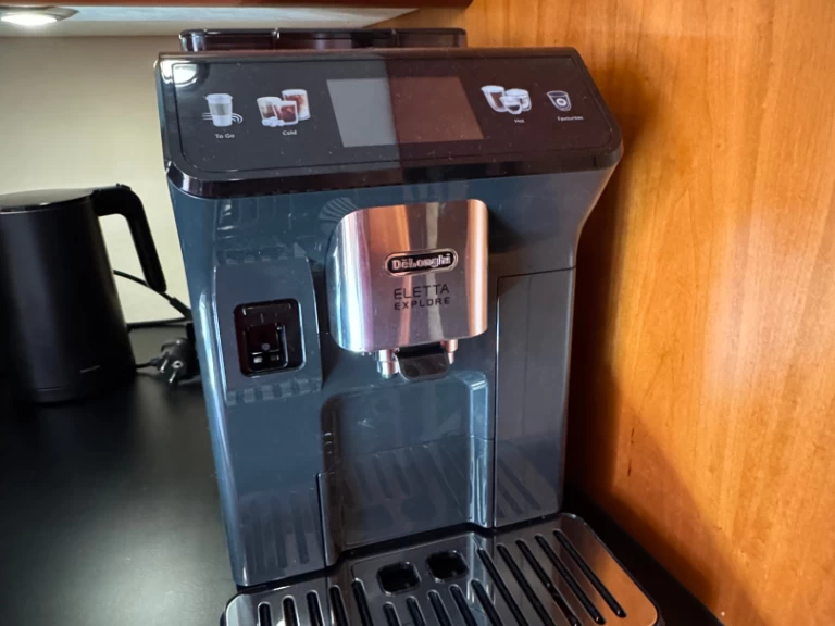 Motorboat rental in Rogoznica - Sunseeker Sunseeker Portofino 53