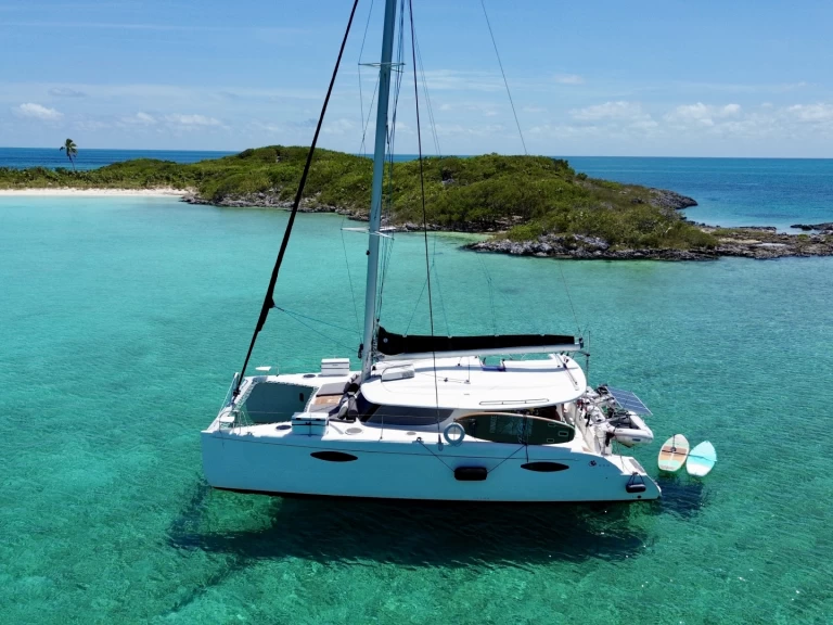 Bareboat Rental Catamaran Fountaine Pajot with a boat licence