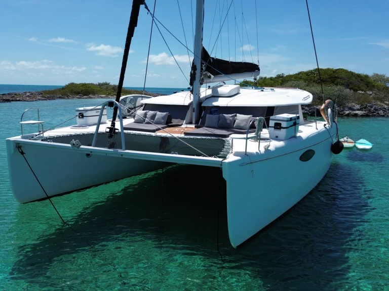 Fountaine Pajot Orana 44 in Nassau on SamBoat