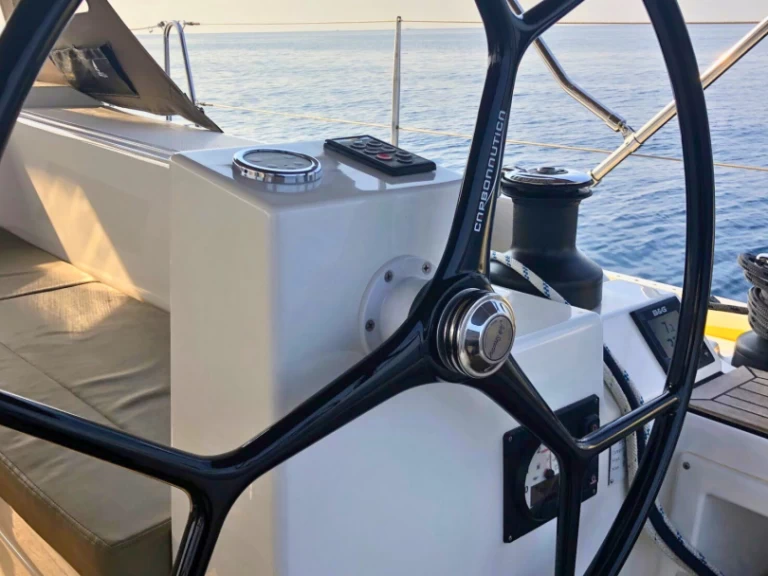 Boat rental Bavaria Bavaria C45 in Paros (Island) on Samboat