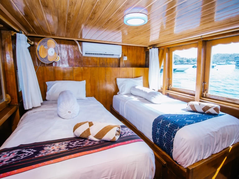 Sailboat rental with or without captain White Pearl 02 Labuan Bajo