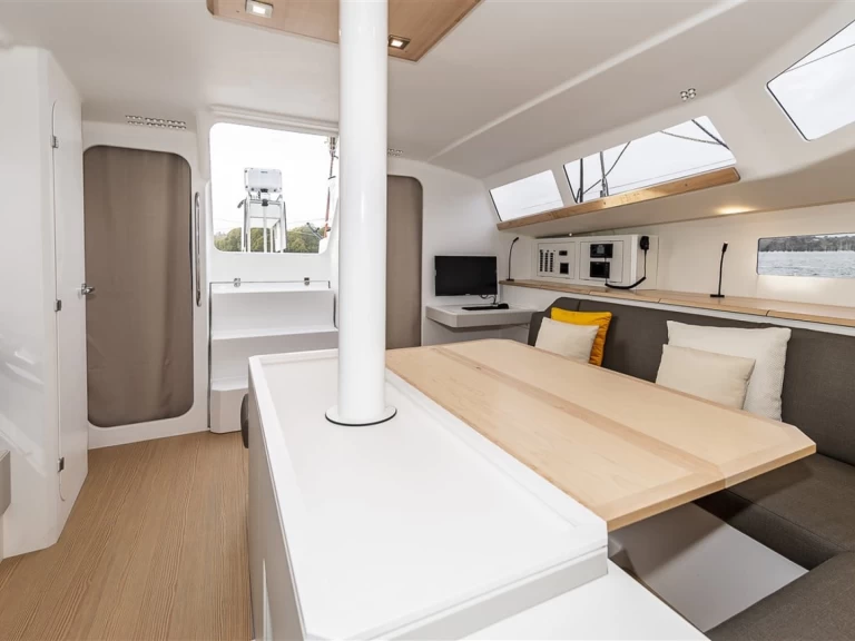 Sailboat rental in Portocolom - Pogo Structures Pogo 44