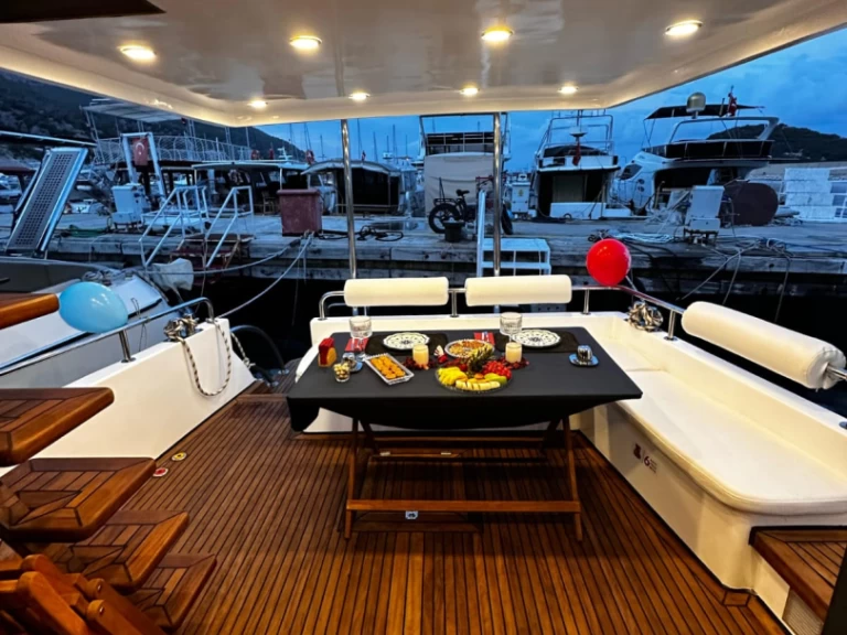 Luxury Yacht for rent Antalya (City) at the best price