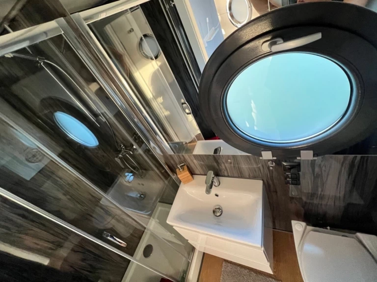 Yacht charter Buchholz cheap Apartboot