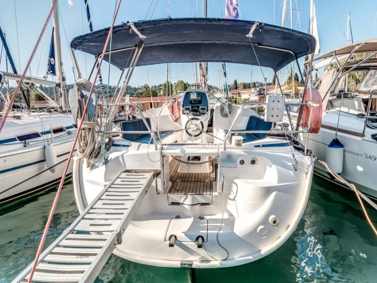 Sailboat for rent Gouvia at the best price