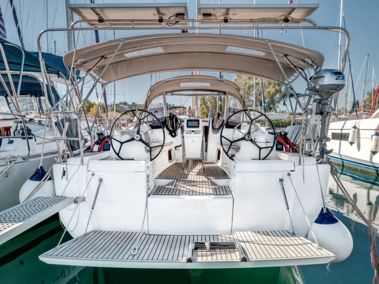 Sailboat rental in Gouvia - Jeanneau Sun Odyssey 419
