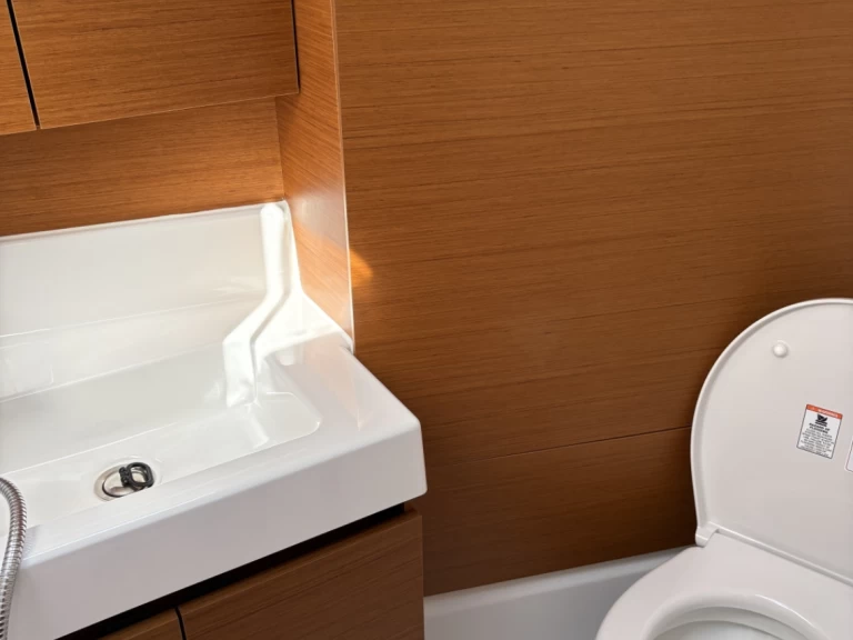 Jeanneau Sun Odyssey 380 charter bareboat or captained in  Porto di Salerno