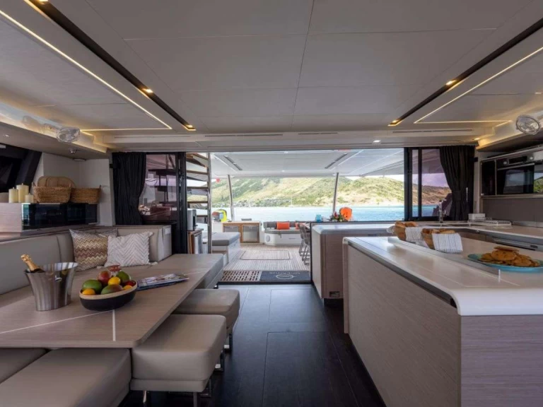Luxury Yacht for rent British Virgin Islands (BVI) at the best price