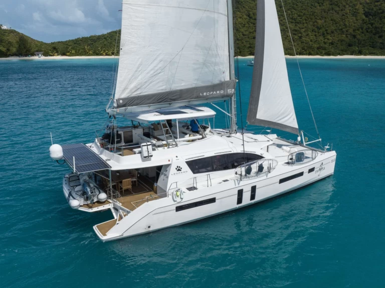 Luxury Yacht rental in Saint Vincent and the Grenadines - Leopard EMYSA