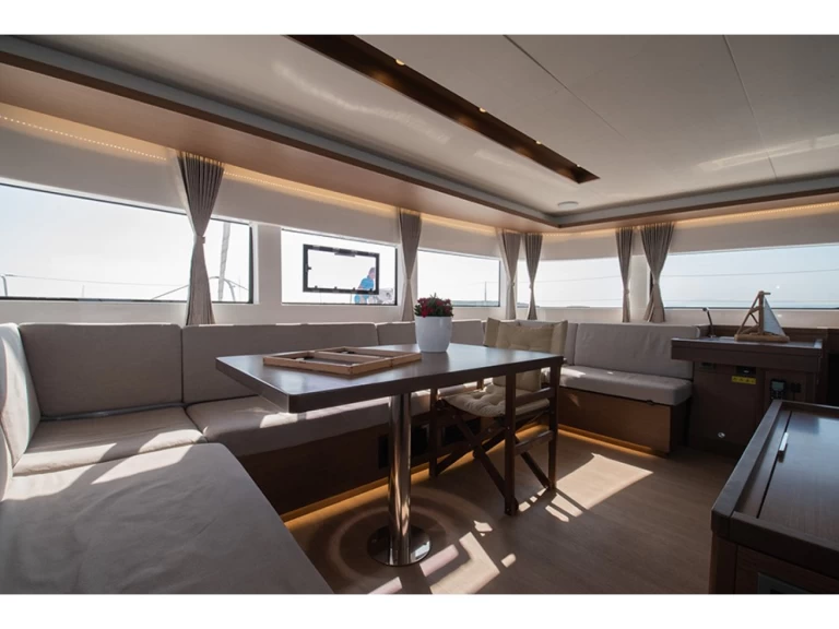 Catamaran rental in Kos - Lagoon Lagoon 50