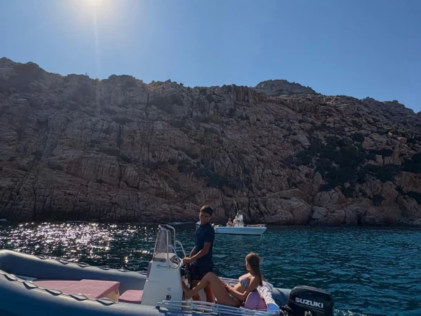 Rent a Bwa California 550 Porto Pollo