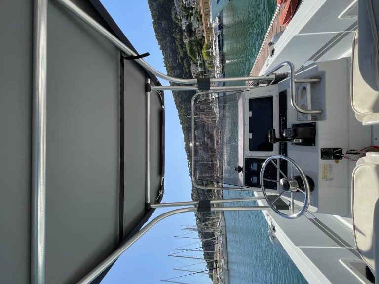 Rent a Four Winns Quest 207 Mandelieu-la-Napoule