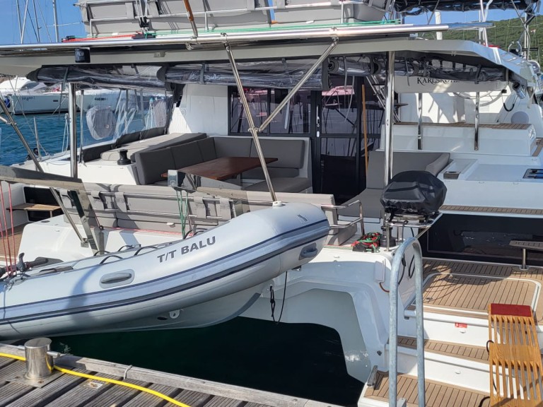 Catamaran rental in Biograd na Moru - Fountaine Pajot Elba 45