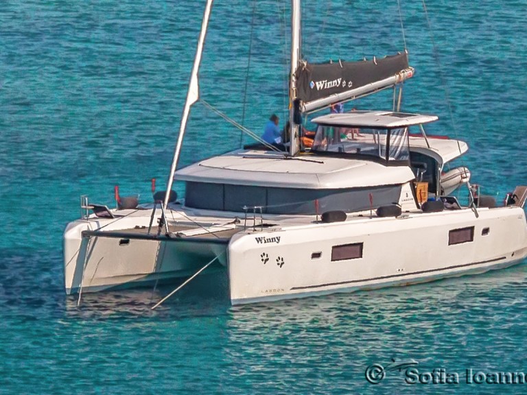 Catamaran rental with or without captain Lagoon Syros (Island)