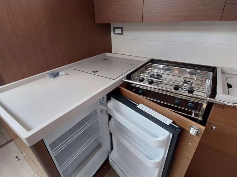 Rent a Bénéteau Oceanis 51.1 Préveza