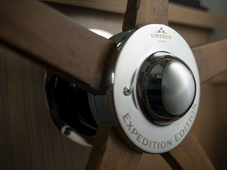 Motorboat rental in Werder (Havel) - Linssen Linssen Grand Sturdy 35.0 AC Intero