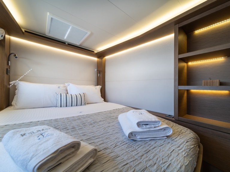 Catamaran for rent Alimos at the best price