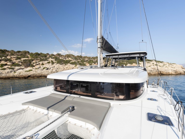 Catamaran for rent Alimos at the best price