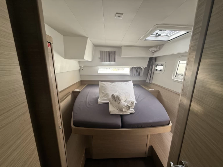 Bareboat Rental Catamaran Lagoon with a boat licence