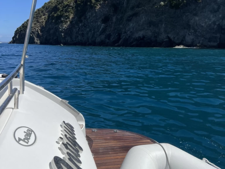 Rent a Baia Baia Aqua 54 Naples