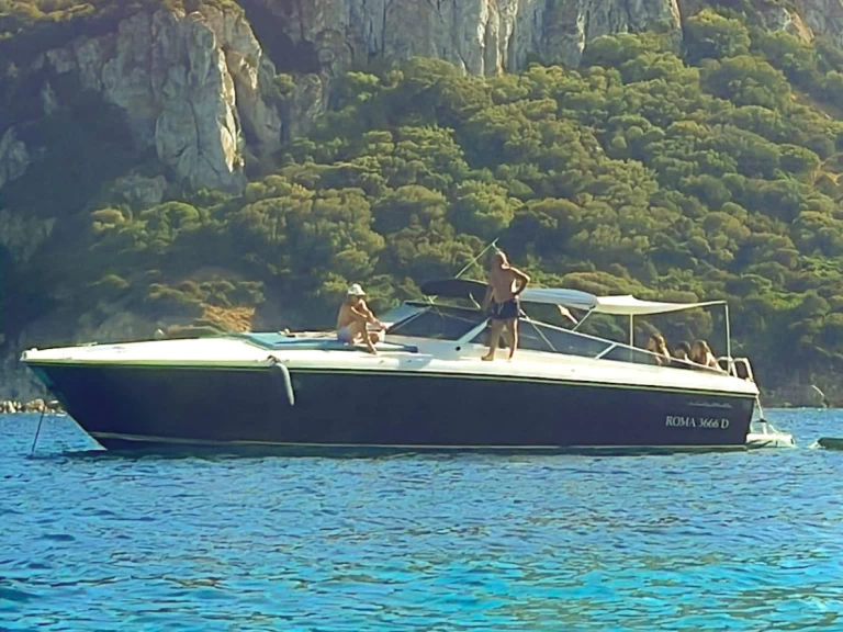 Itama 38 charter bareboat or captained in  Porto Rotondo