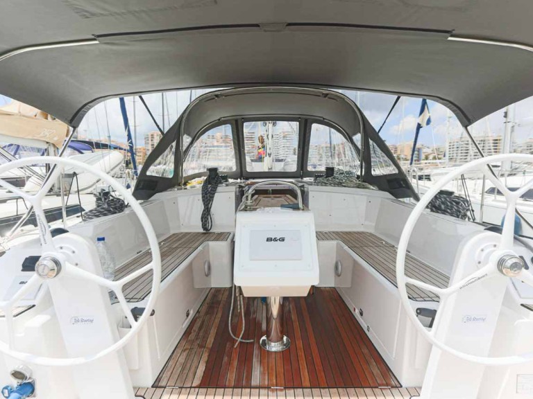 Bavaria Bavaria C38 in Lefkáda on SamBoat