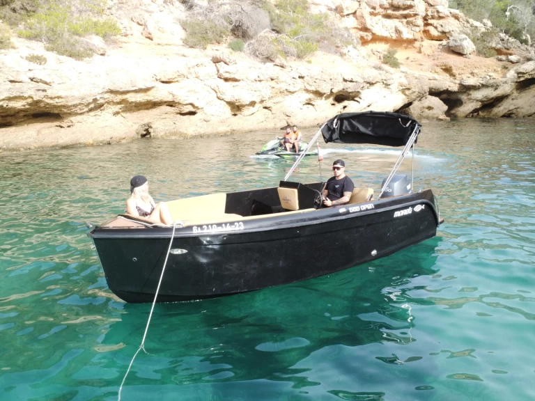 Rent a Mareti 585 Sant Antoni de Portmany