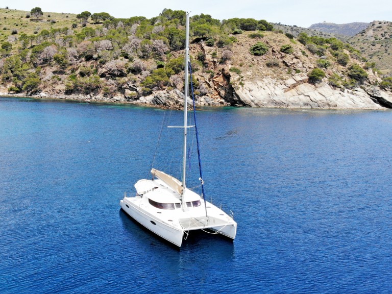 Catamaran for rent Roses at the best price