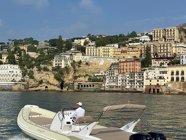 Master 1000 in Naples on SamBoat