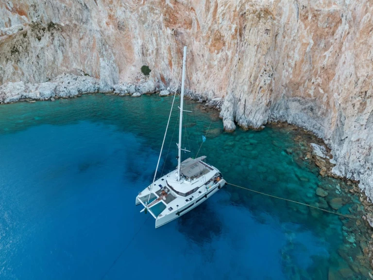 Luxury Yacht rental with or without captain Fountaine Pajot Néa Péramos