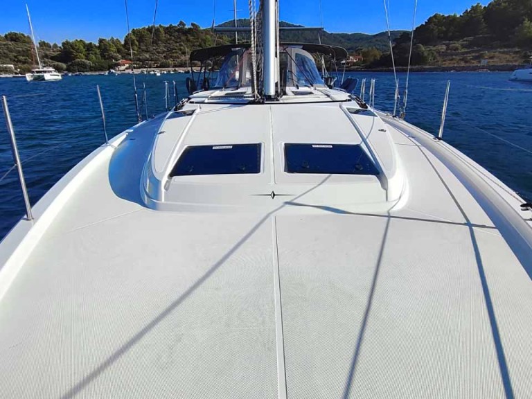 Yacht charter Trogir cheap Bavaria C46