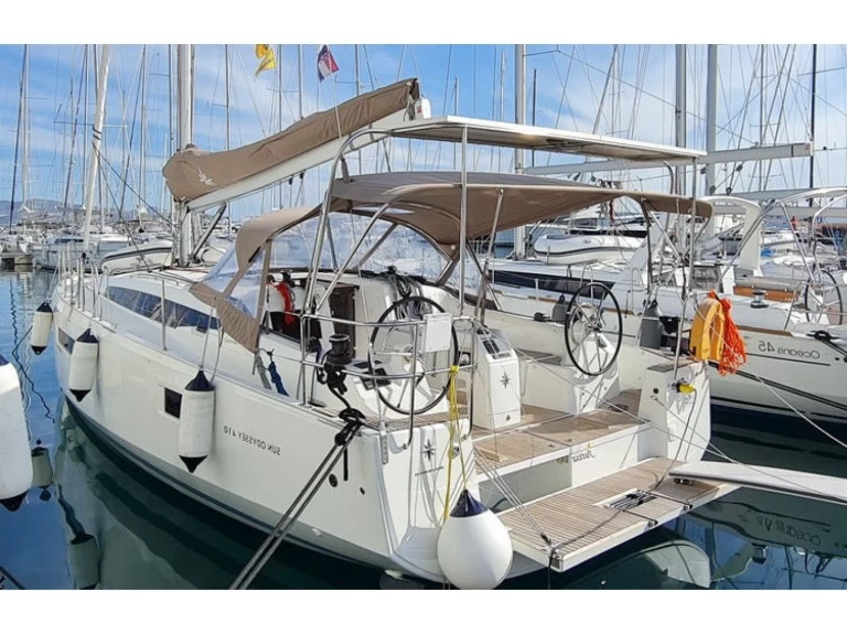 Sailboat rental in Pula - Jeanneau Sun Odyssey 410